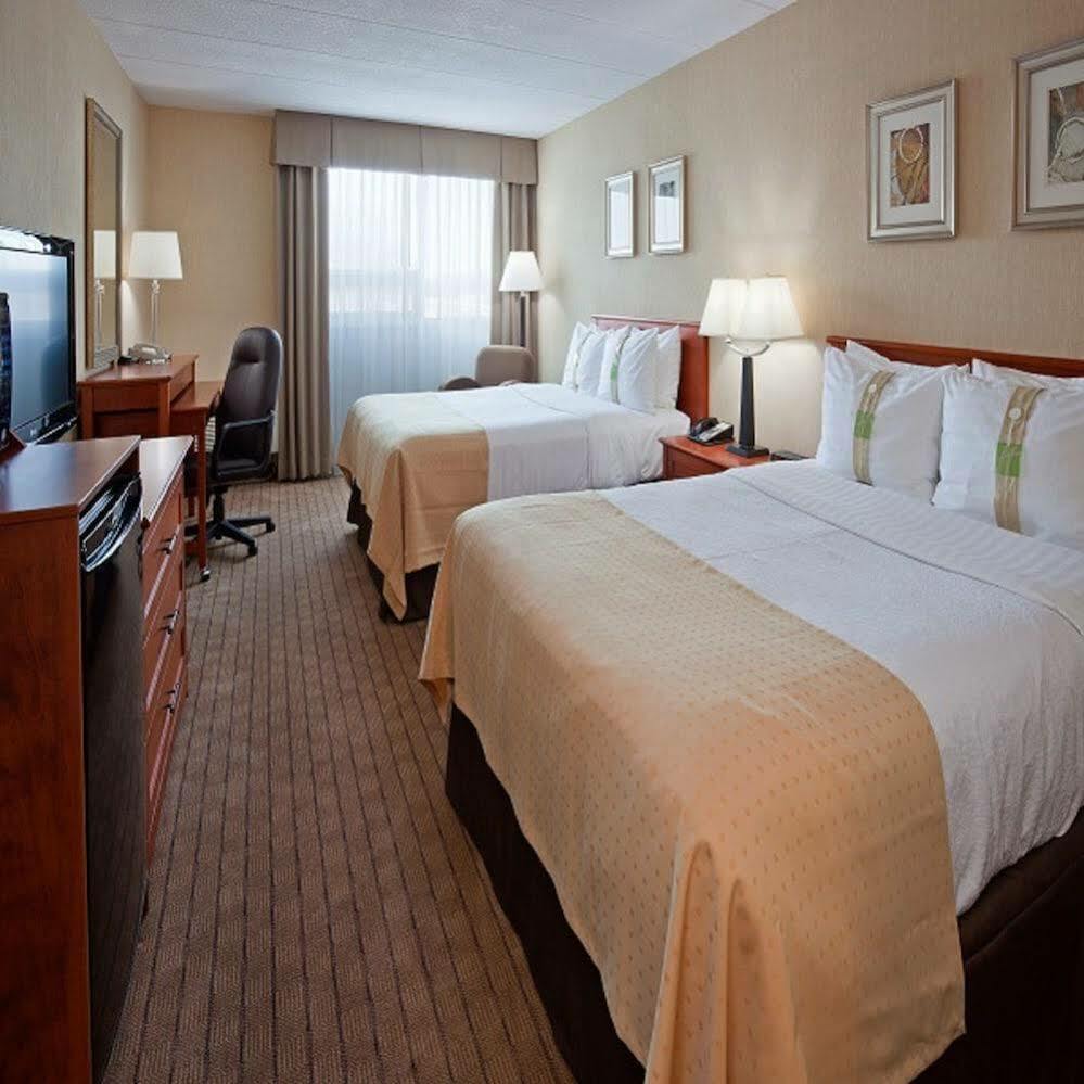 Holiday Inn Guelph Hotel & Conference Centre, An Ihg Hotel 外观 照片