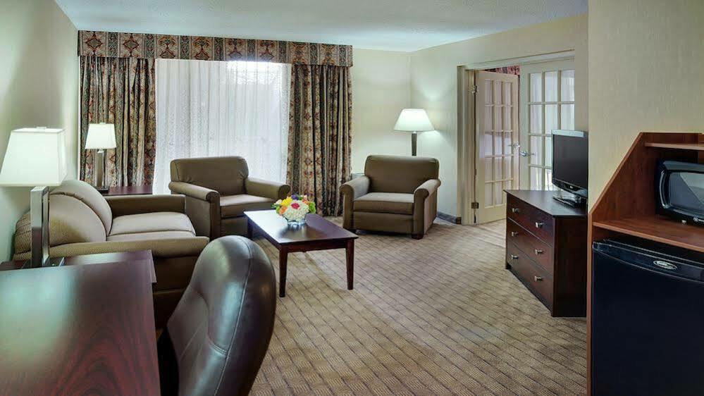 Holiday Inn Guelph Hotel & Conference Centre, An Ihg Hotel 外观 照片