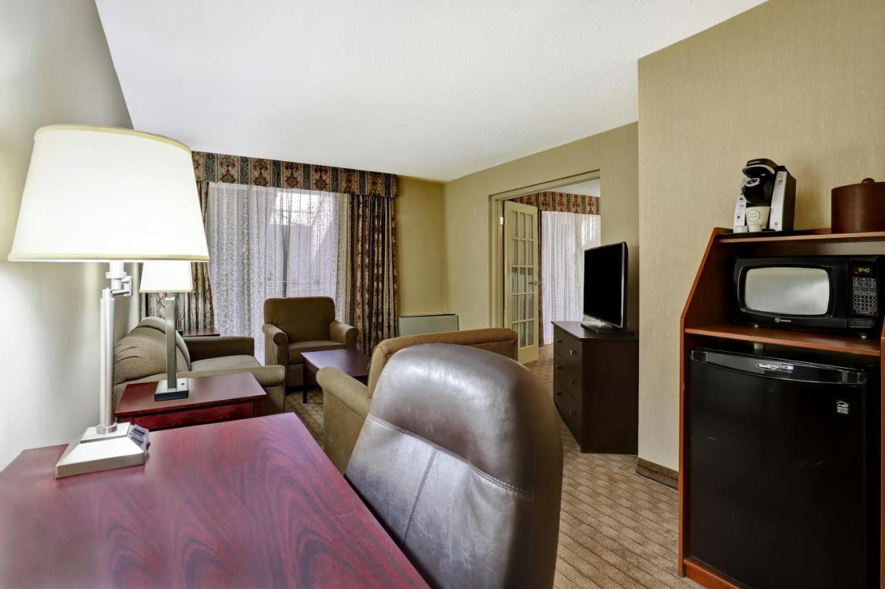 Holiday Inn Guelph Hotel & Conference Centre, An Ihg Hotel 外观 照片